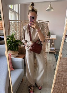 Bigger Pocket Lazy Brown Chestnut 