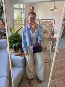 Bigger Pocket Violet + Black + Black Roses 