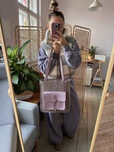 Perfect Vintage Pale Snake+ Pale Lila