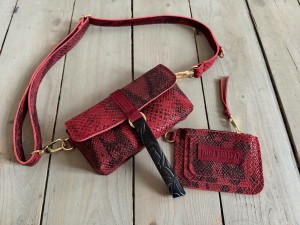 Mobiler Red Snake + Wallet