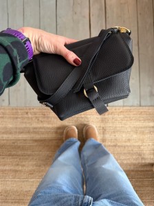 Mid Lola Full Black Bubbles