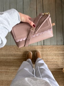 MiniMini Clap Two  Wavy Nude + Pale Pink