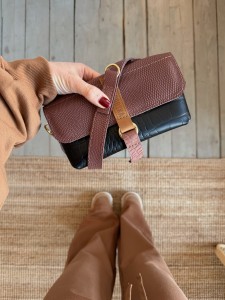 Mobiler Black Croco + Milk Choco Bubbles