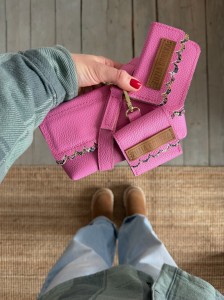 Mobiler Two Wavy Bubble Gum + Floral