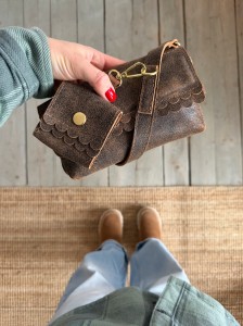 Mobiler Two Wavy Deer Creck Suede + Headphone Case