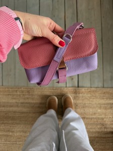 Mobiler Lila Bubbles + Heather + Shamal