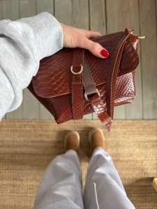 Mid Lola Full Chestnut Brown Korodo