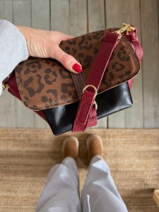 Mid Lola Full Cranberry + Leopard IV Nubuck + Black + Wallet