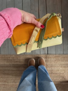 MiniMini Clap Two Wavy Canarino + Mustard + Aloe Suede