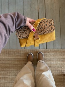 Mobiler Honey + Leopard II Camel Suede