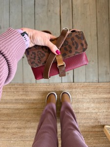 Mobiler Cranberry + Leopard IV Siena Suede