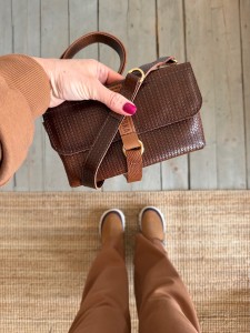 Mobiler Twotone Brown Lazy Braided