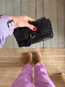 Mobiler Two Wavy Black Croco 