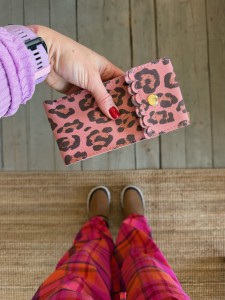 Phone Case Two Wavy Maxi Leopard IV Pink Nubuck