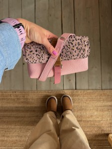 Mobiler Pale Pink + Leopard II Pigi Suede