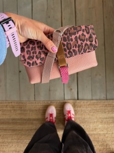 Mobiler Blush + Leopard III Pink Nubuck 