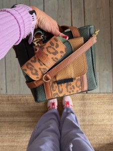  ClassyClap Dark Green + Coffee + Walnut + Leopard IV Nubuck + Wallet + Sunglasses Case