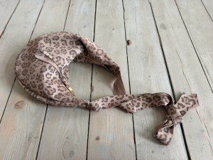 Knot Hobo Zip Leopard IV Taupe Nubuck 