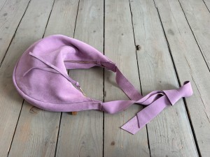 Knot Hobo Zip Heather Suede 