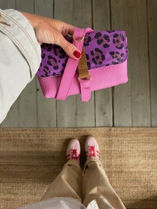Mobiler Bubble Gum + Leopard IV Purple Nubuck