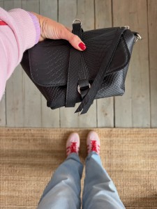 Mid Lola Full Black Korodo