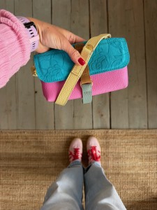 Mobiler Bubble Gum + Canarino + Turquoise Roses Suede