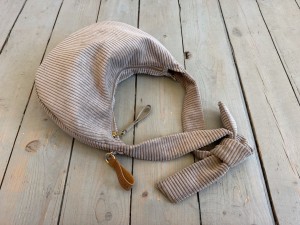 Knot Hobo Beige Corduroy