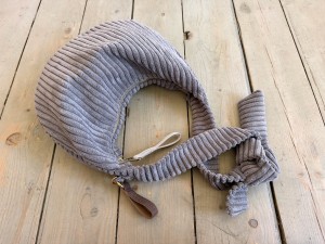Knot Hobo Grey Corduroy Ready to Go! 