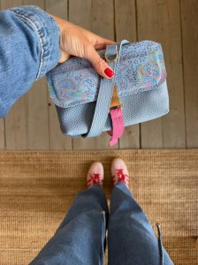 Mid Mobiler Mistral + Paisley Blue Nubuck