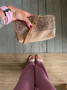 Mobiler Beige + Paisley Beige Gold Nubuck Ready to Go!