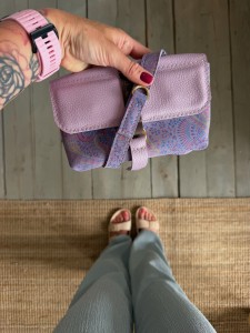 Mid Mobiler Lila + Paisley Lila Pastel Nubuck