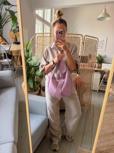 Knot Hobo Zip Lila Suede Ready to Go!