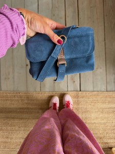 Mid Mobiler Baltic Suede
