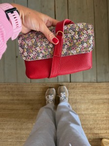 Mid Mobiler Red + Floral Ready to Go!