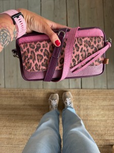 Long Travel'r Classic Grape + Croco II Orchid + Heather + Leopard III Pink Nubuck