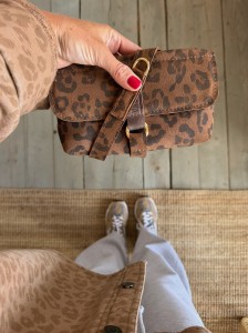 Mobiler Leopard IV Brown Suede
