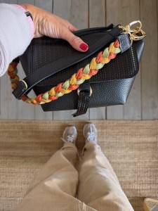 Mid Lola Black + Lazy Braided Black 
