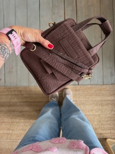Sachet Clap Croco II Choco Nubuck