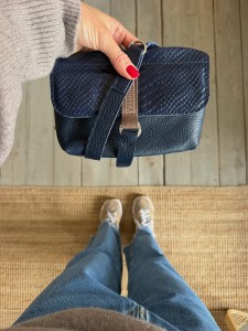 Mid Mobiler Navy Blue + Korodo Navy Blue 