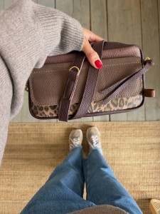 Long Travel'r Classic Deep Burgundy + Taupe Bubbles Vintage + Leopard III Taupe Nubuck + Balsamic 