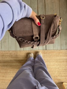 Mid Lola Praline Suede 