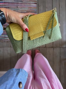 MiniMini Clap Sweet Olive Roses + Sweet Pear Korodo