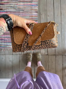 MiniMini Clap Leopard Suede + Vintage Roses 