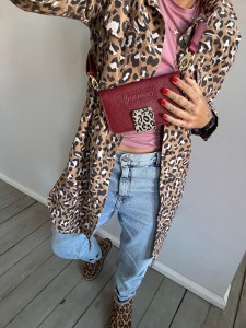 XS Cranberry + Leopard 