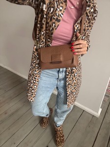 MiniMini Clap Sweet Milk Chocolate Korodo 