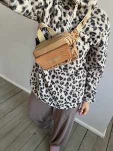 Traveller v.2 Beige Plain + Deer Corduroy Nubuck + Leopard IV Suede 