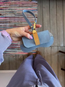 Sunglasses Jeans + Blue Suede