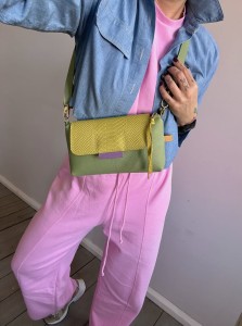 MiniMini Clap Olive Bubbles + Pear Korodo 