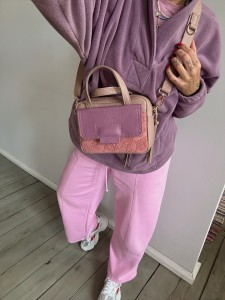 Bigger Pocket Nude + Heather + Dark Pink Roses Suede 